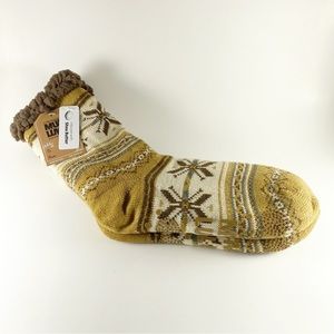 NEW Muk Luks Cabin Sock Size S/M 8-10 Camel Colored Shea Infused Lined Snowflake